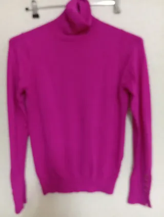 Jersey cuello alto rosa talla M