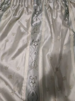 Juego de cortinas satinadas