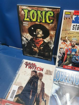 Lote 17 cómics variados, LEAVE IT TO CHANGE, NEW STATESMEN, NINJAK, ULTIMATE ADVENTURES