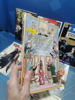 Lote 17 cómics variados, LEAVE IT TO CHANGE, NEW STATESMEN, NINJAK, ULTIMATE ADVENTURES