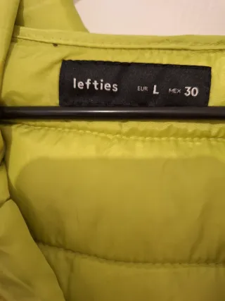 Anorak acolchado verde y amarillo