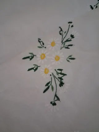 Antica tovaglia ricamata a mano con pizzo a uncine