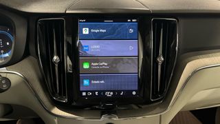 VOLVO XC60 2.0 B4 D PLUS DARK AUTO 4WD 197 5P