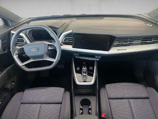 AUDI Q4 AUDI Q4 SPORTBACK GENUINE EDITION 45 E-TRON 210,00 KW 77,0 KWH