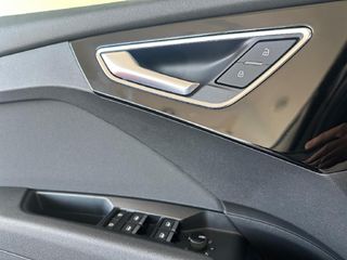 AUDI Q4 AUDI Q4 SPORTBACK GENUINE EDITION 45 E-TRON 210,00 KW 77,0 KWH