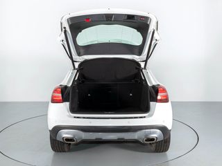 MERCEDES GLA-CLASS GLA 180 1.6 G 122CV