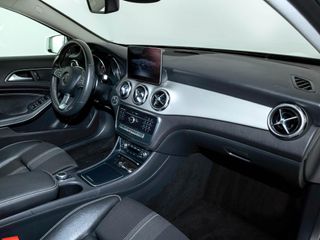 MERCEDES GLA-CLASS GLA 180 1.6 G 122CV