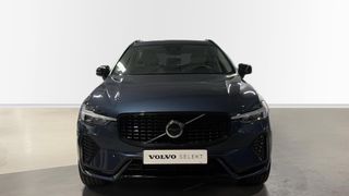 VOLVO XC60 2.0 B5 P PLUS DARK AUTO 4WD 250 5P