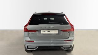 VOLVO XC60 2.0 B5 P PLUS DARK AUTO 4WD 250 5P