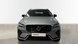 VOLVO XC60 2.0 B5 P PLUS DARK AUTO 4WD 250 5P