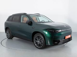 LEAPMOTOR C10 HYBRID ENCHUFABLE AUTORECARGABLE AUTOMATICO DESIGN REEV