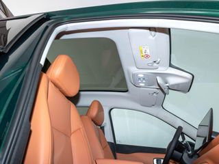 LEAPMOTOR C10 HYBRID ENCHUFABLE AUTORECARGABLE AUTOMATICO DESIGN REEV