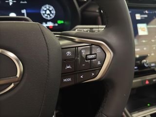 LEXUS LBX 1.5 136HP HEV ELEGANT PLUS BLACK 136 5P