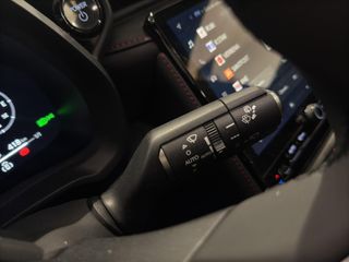 LEXUS LBX 1.5 136HP HEV ELEGANT PLUS BLACK 136 5P