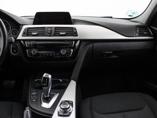 BMW SERIES 3 SERIE 3 318D AUTO BUSINESS 150CV 4P