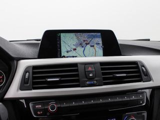 BMW SERIES 3 SERIE 3 318D AUTO BUSINESS 150CV 4P