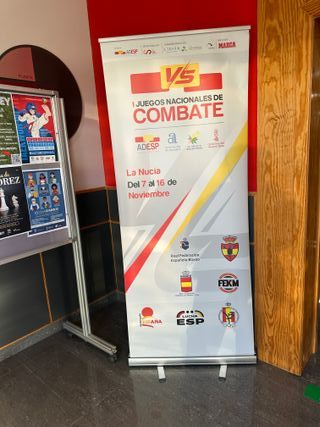 Entrenador de boxeo , Muay Thai o kickboxing