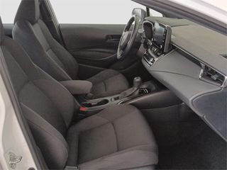 TOYOTA Corolla 5P Business 125H e-CVT