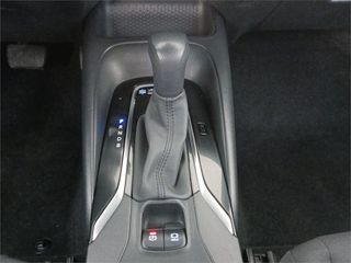 TOYOTA Corolla 5P Business 125H e-CVT