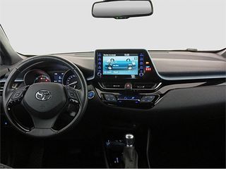 TOYOTA Toyota C-HR 5P Advance 180H e-CVT