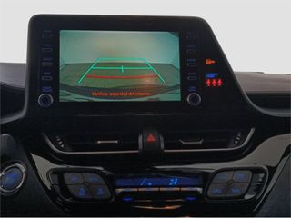 TOYOTA Toyota C-HR 5P Advance 180H e-CVT