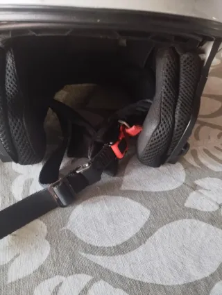 Casco de moto blanco integral