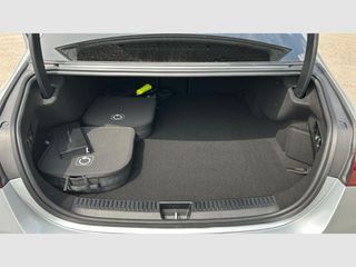 Mercedes Benz Clase E E 300 de con tecnología hibrida EQ