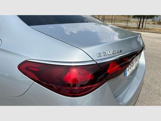 Mercedes Benz Clase E E 300 de con tecnología hibrida EQ