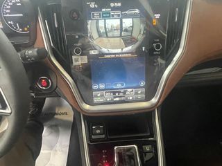 Subaru OUTBACK 2.5i Touring CVT Lineartronic AWD