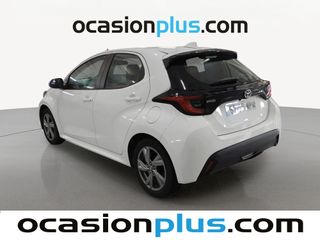 Toyota Yaris 120H Active Plus 85 kW (116 CV)