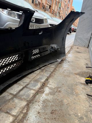 Paragolpes BMW E90 Pre-Restyling Negro