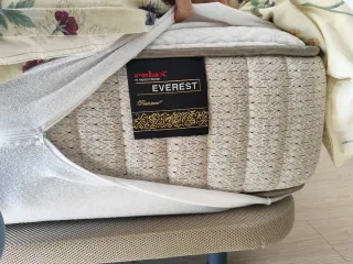 Base tapizada y colchón 150x190