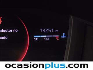 Peugeot 2008 Allure Hybrid eDCS6 100 kW (136 CV)