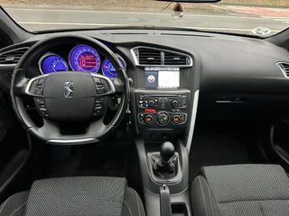 CITROEN DS4 HDi 90 Design