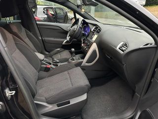 CITROEN DS4 HDi 90 Design