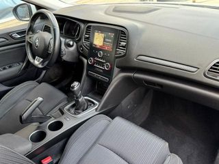 RENAULT Mégane Berlina Limited Blue dCi 70 kW (95 CV)