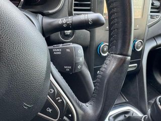 RENAULT Mégane Berlina Limited Blue dCi 70 kW (95 CV)