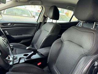 RENAULT Mégane Berlina Limited Blue dCi 70 kW (95 CV)