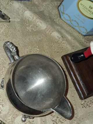 Antica Lattiera in metallo argentato