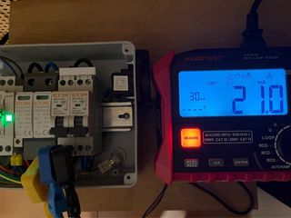 Cuadro protecciones para cargador coche con schuko