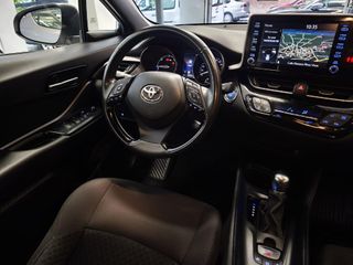 TOYOTA C-HR 1.8 125H Advance