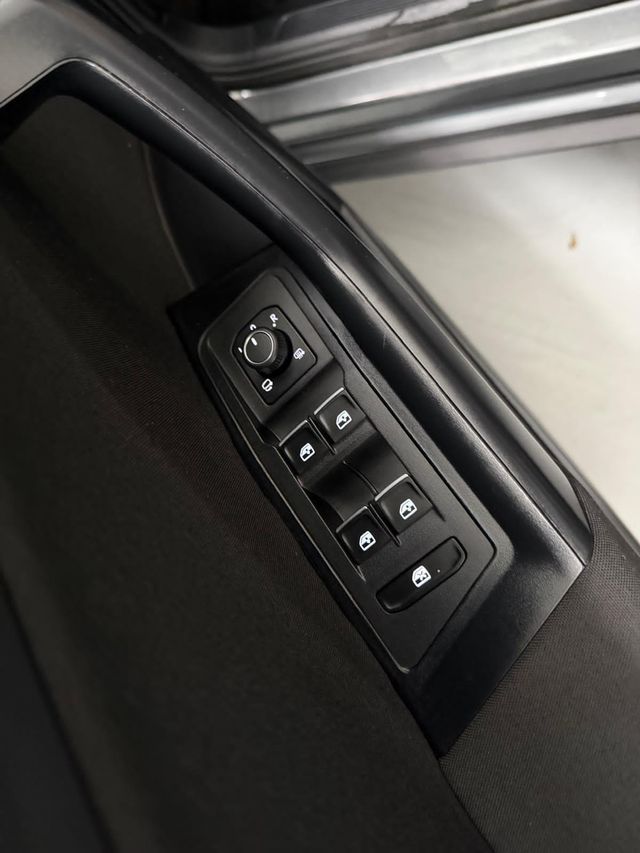 VOLKSWAGEN T-Roc Advance 2.0 TDI 110kW (150CV) DSG