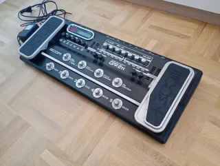 Pedalera multiefectos guitarra Zoom G9.2tt