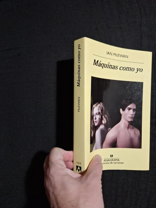Ian McEwan. Máquinas como yo