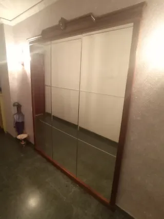 Espejo ornamental grande para recibidor