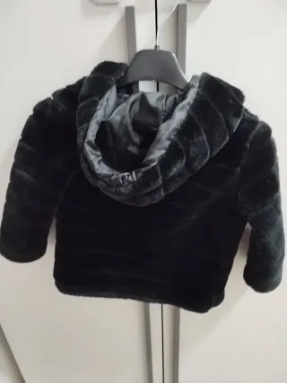 Pellicciotto bambina nero