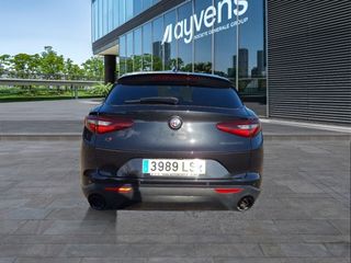 Alfa Romeo Stelvio 2.2 Diésel 140kw (190cv) Sprint+ Q4