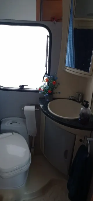 Autocaravana+scooter125cc