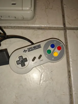 Super Nintendo + giochi + pack giochi GameCube