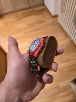 Swatch Moonswatch Mission to Earth Lava